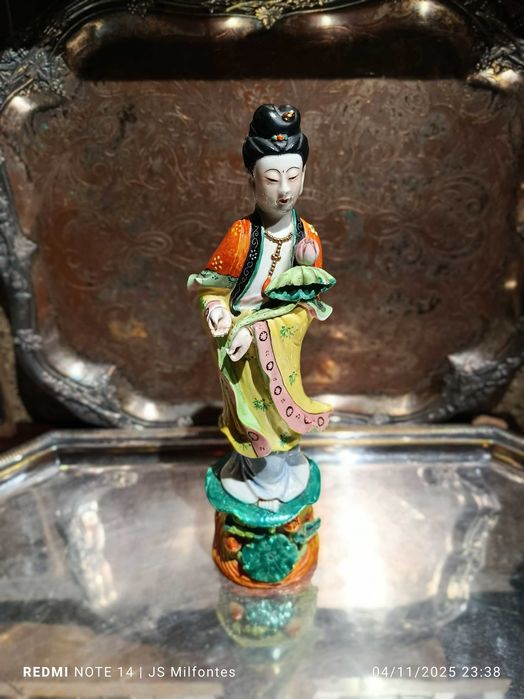 Escultura Divindade Chinesa Centenária República 26 cm