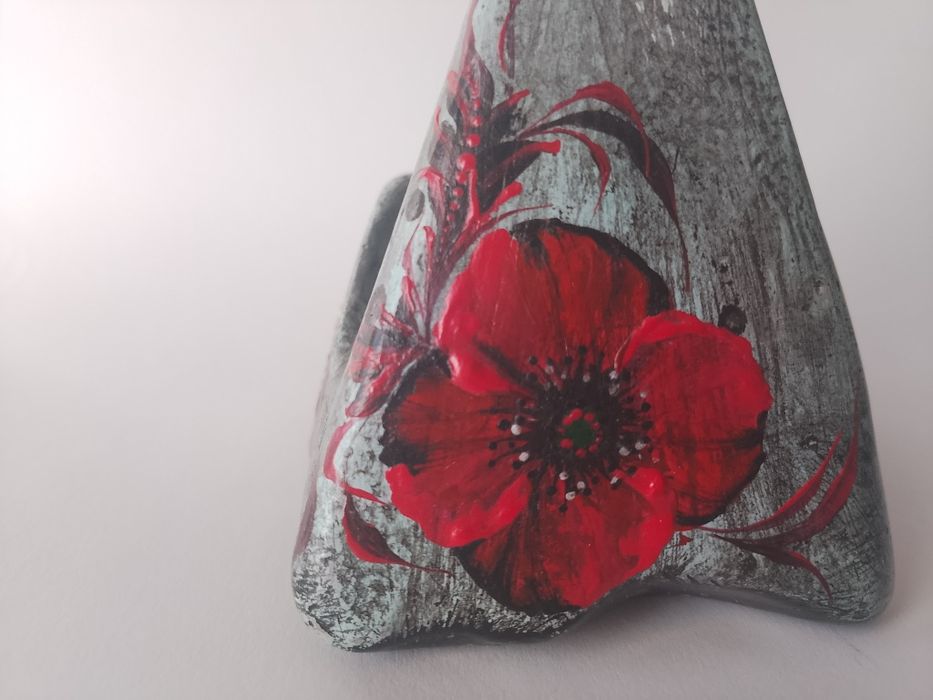 Підставка для телефону і прес-пап'є (2 в 1)