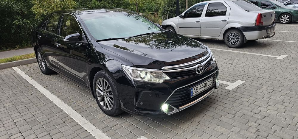 Продам Toyota Camry PREMIUM