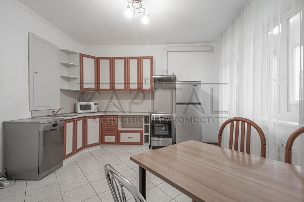 Продаж 4к квартира  пр. Бажана 16 Осокорки Позняки