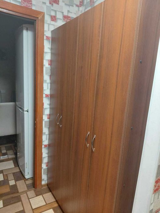 Меблі для передпокою