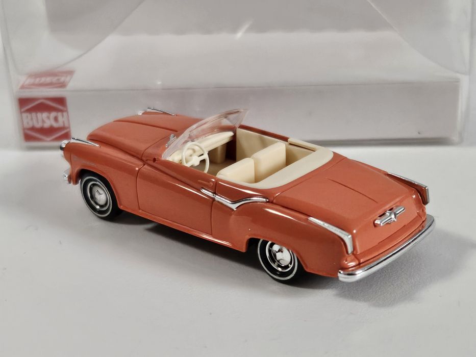 Busch 1/87 Borgward Isabella Cabrio 1958 Model 43150 Skala 1:87