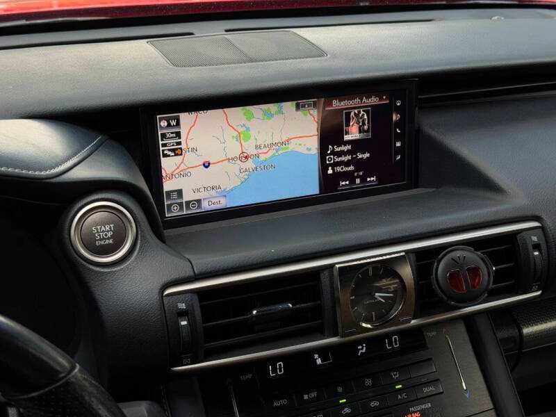 2018 Lexus IS 300