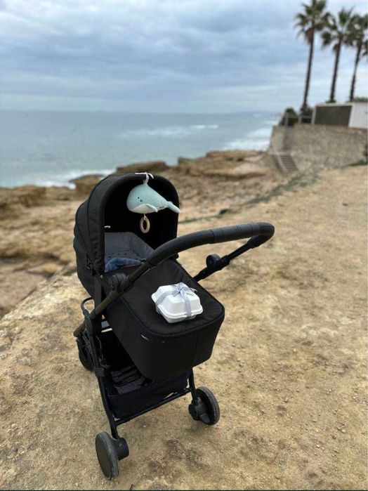 Elodie Mondo Stroller carry cot