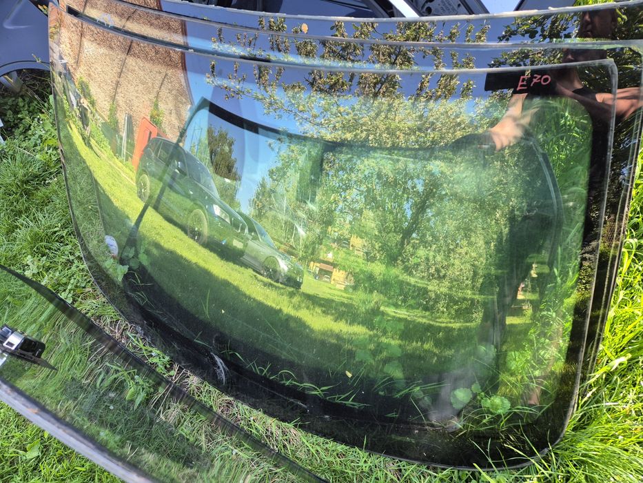 Bmw X5 E70 Szybka przod przednia czołowa