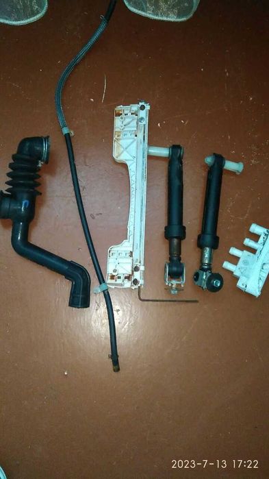 Стиральная машинка Indesit WITL 86 (Италия) на запчасти