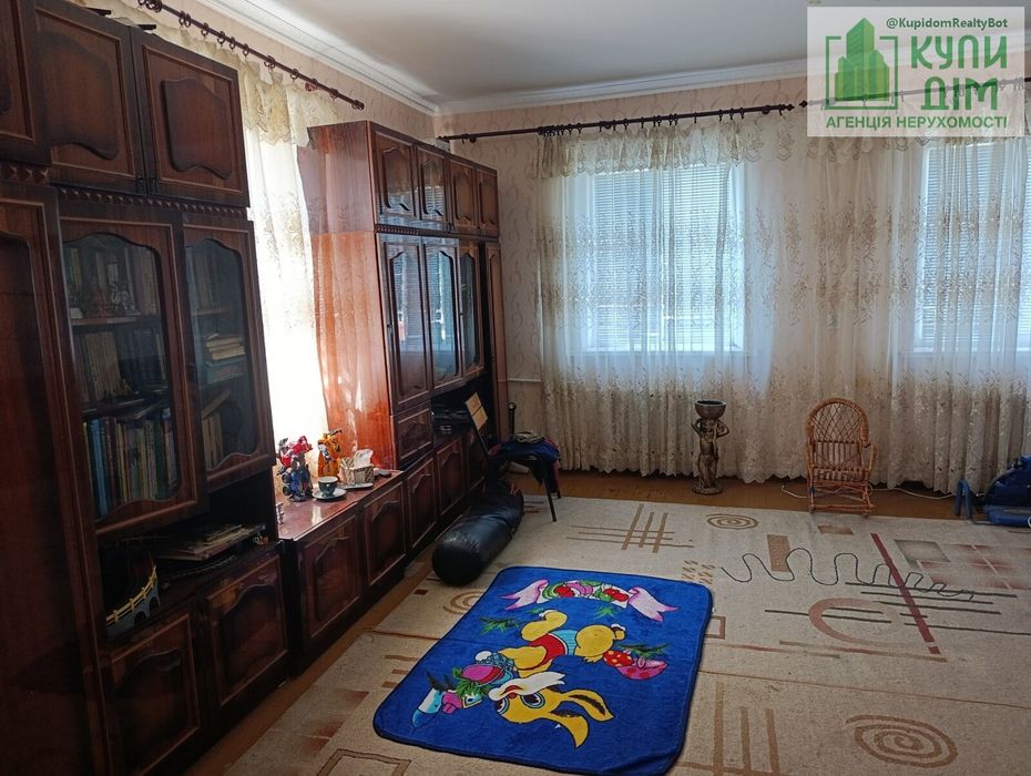 Продаж будинку на кущівці