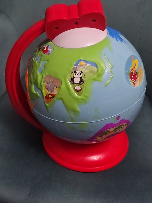 Mówiący globus edukacyjny