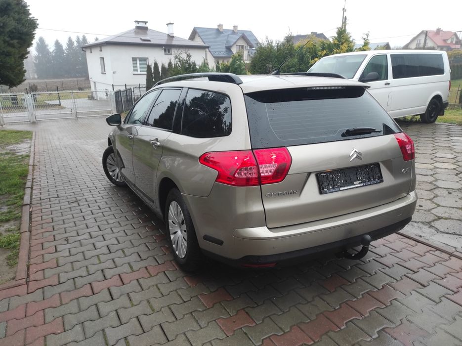 Sprzedam Citroen C5 1.8 b  super stan  idealny pod LPG