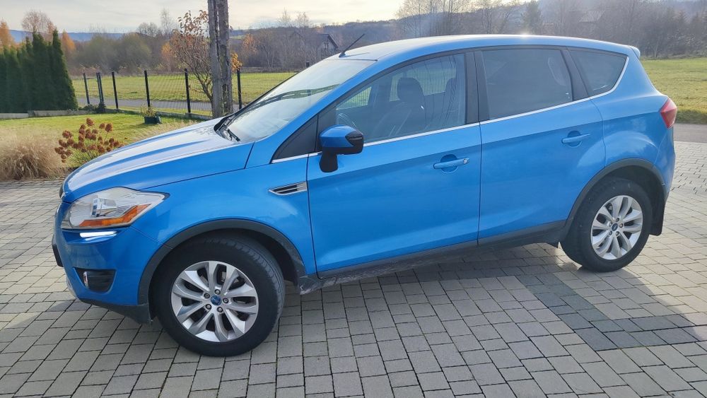 Ford Kuga 2009r 2.0 TDCi 4x4 Titanium