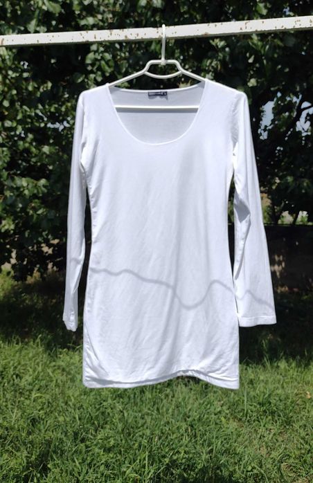 Длинный качественный базовый белый джемпер водолазка с коттоном L