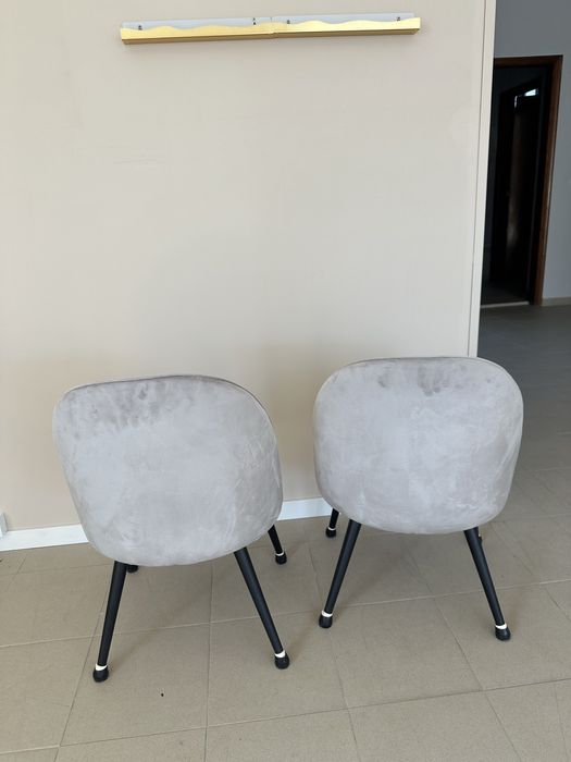 Vendo 2 cadeiras cinza