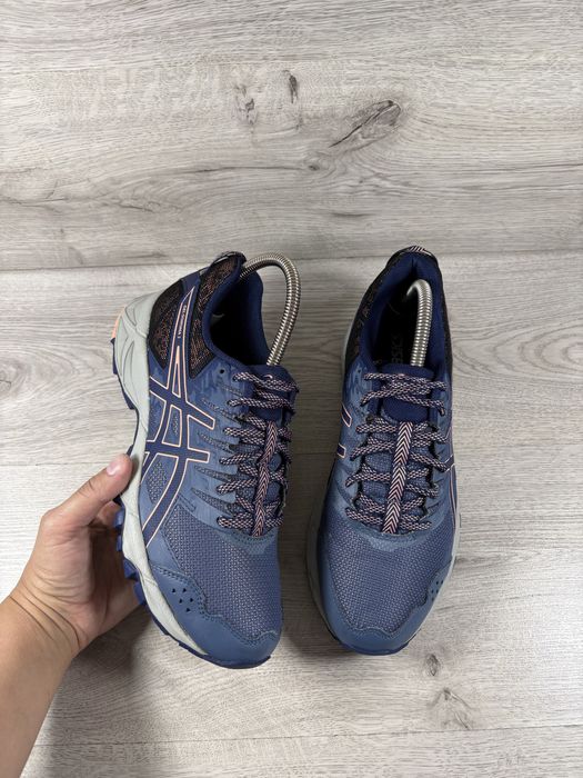 Asics Gel Sonoma жіночі трекінгові кросівки 40 розмір