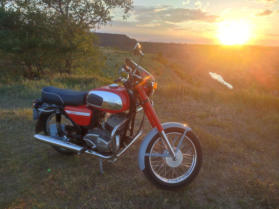 Продам ЯВА 634 1979г