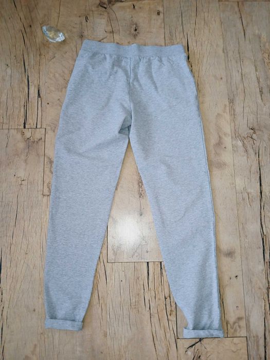 Szare dresy Emporio Armani S
