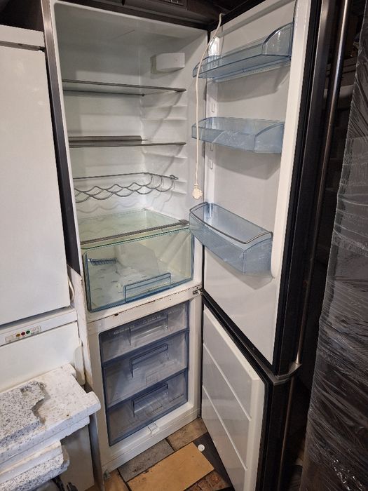 Продам холодильники в хорошому стані  від 4400грн