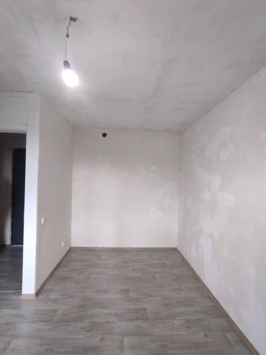 Продаж. Невелика, але своя. 1 кімнатна на ЛАСТІВЦІ, Дніпршосе