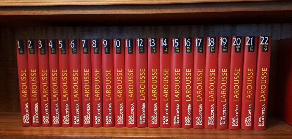 Nova Enciclopédia Larousse - 22 vol. + Dicionário Temático Larousse 12