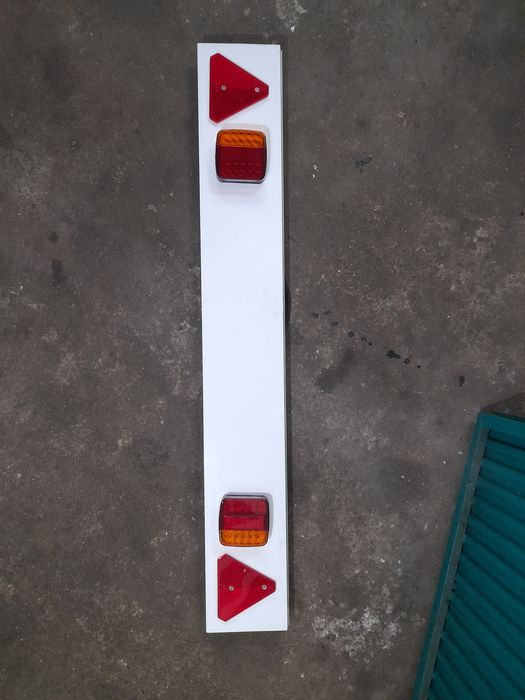 Placa de luzes LED para atrelado