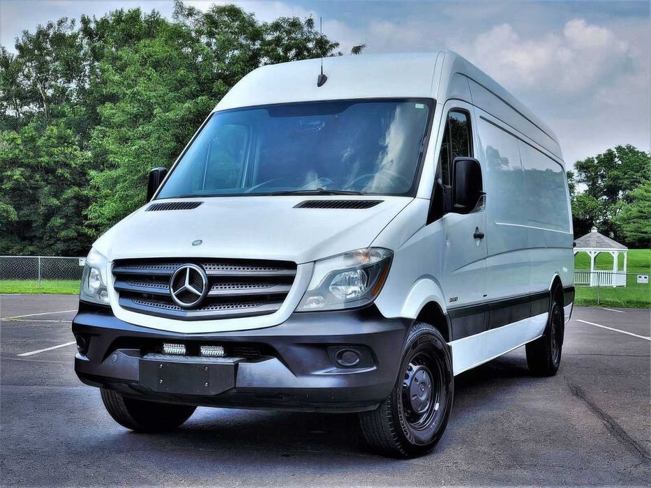 Mercedes-Benz Sprinter 2500      2015