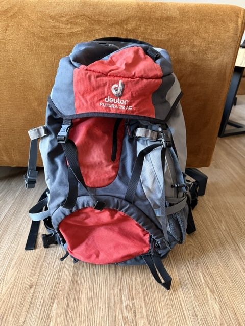 Plecak Deuter Futura 32 AC + pokrowiec