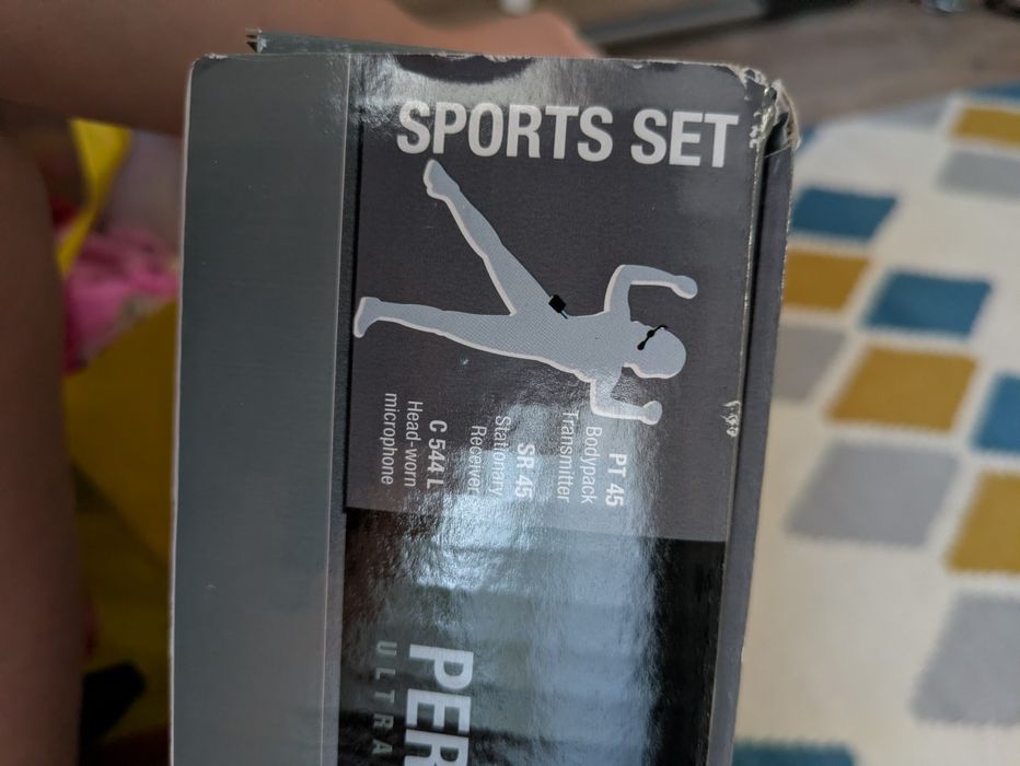 AKG SR 45 Sports Set BD U2 - Mikrofonowy zestaw bezprzewodowy