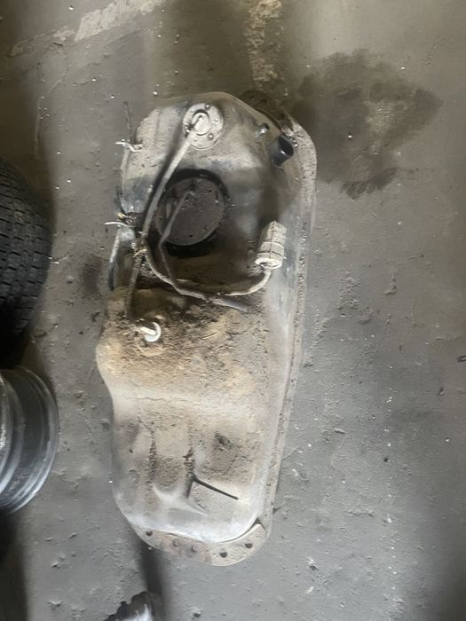 Розборка Mitsubishi L200 4х4 4х дверна 2,5Шрот Разборка Мітсубісі Л200