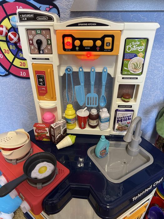 Продам дитячу кухню