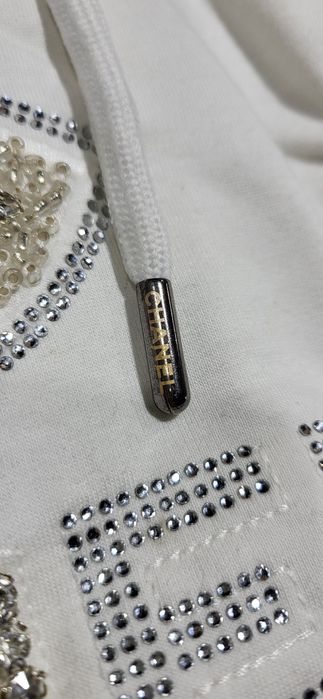 Dres damski premium biały bawełna zdobiony logo S M