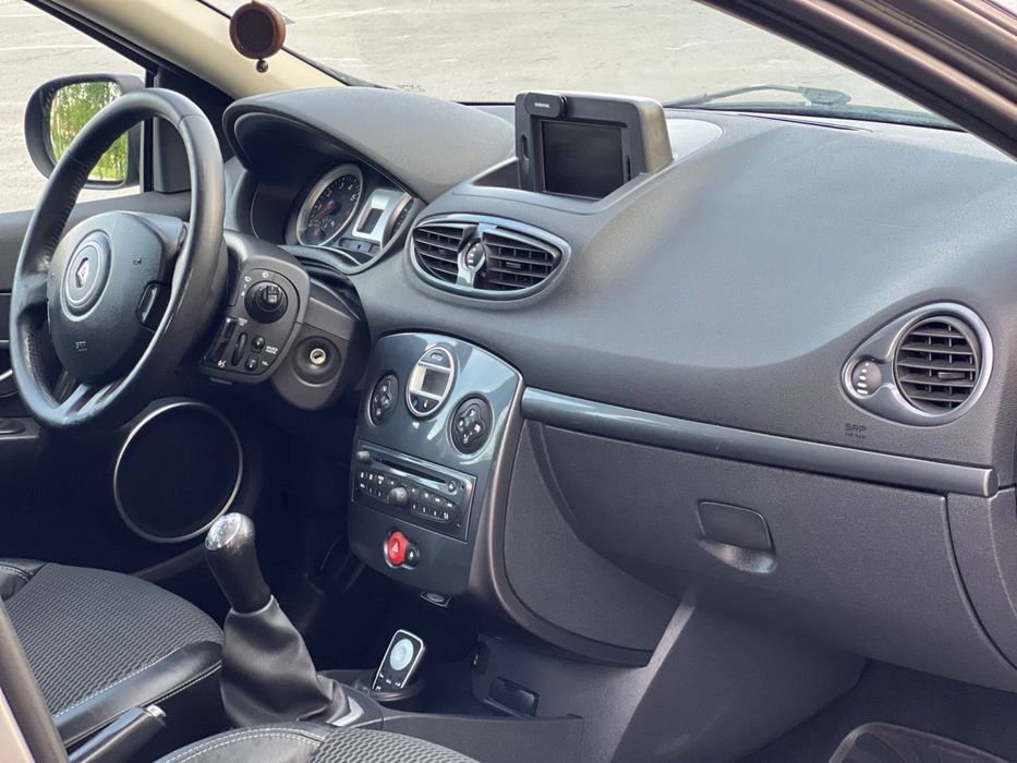 Продам Renault Кліо 2010 год