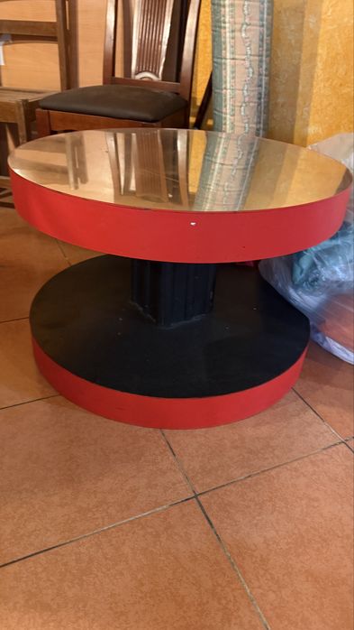 Mesa com espelho plástico