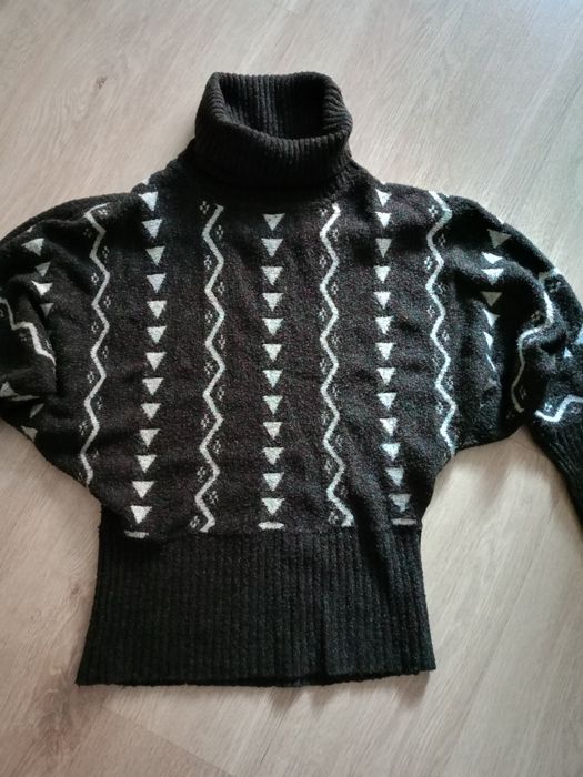Sprzedam sweter damski nietoperz