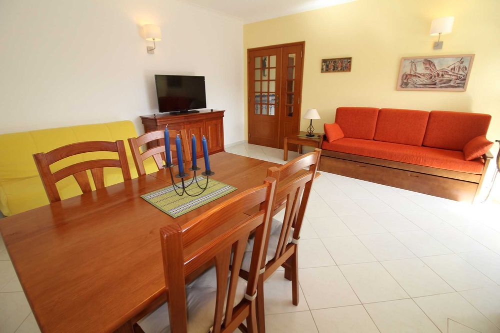 Armação de Pêra T1 com Piscina, Vila Nova 1 e Garagem