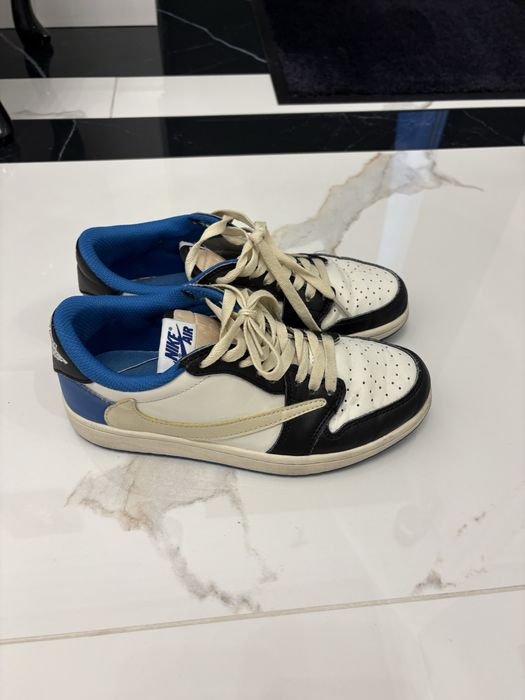 Nike & Scott Travis