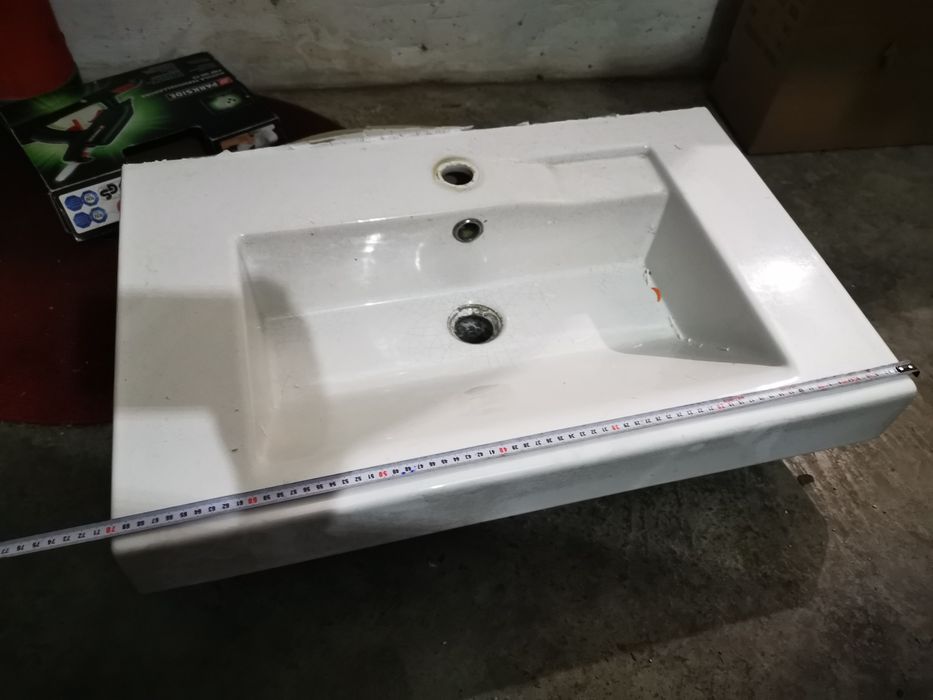 Lavatório de wc em loiça