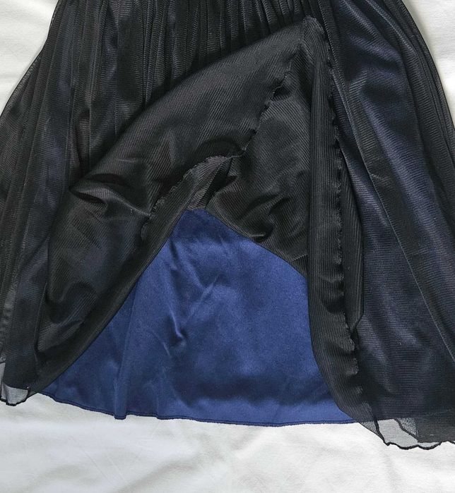 Elegancka sukienka rozm. 140