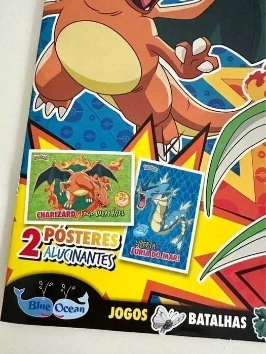 Revista pokémon + 1 poster + 14 cartas em inglês