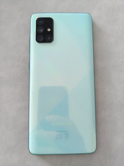 Samsung. A71.  .