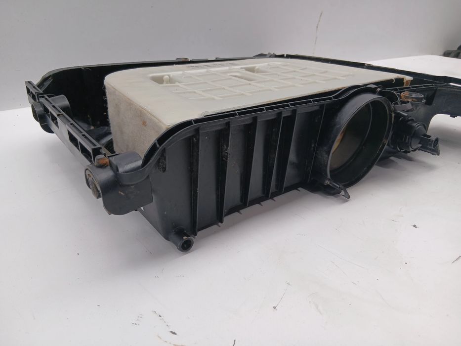 Caixa filtro ar AUDI Q8 (4MN)