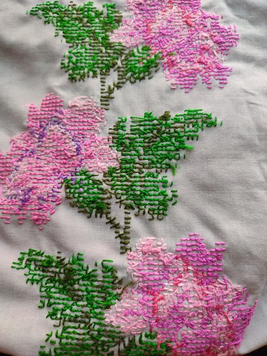 Ручна вишивка,для пошиву плаття.