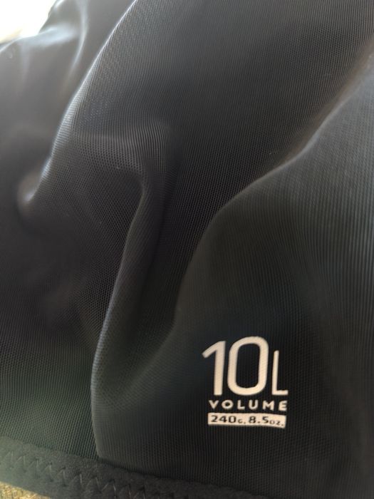 Colete Trail Kiprun 10L XL + Aljava + Bolsa de Água (Nova)
​Descrição