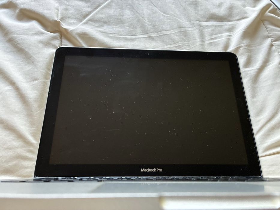 Apple Macbook pro core duo