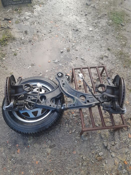 conjunto de eixo/charriot de suspensão dianteira golf iv