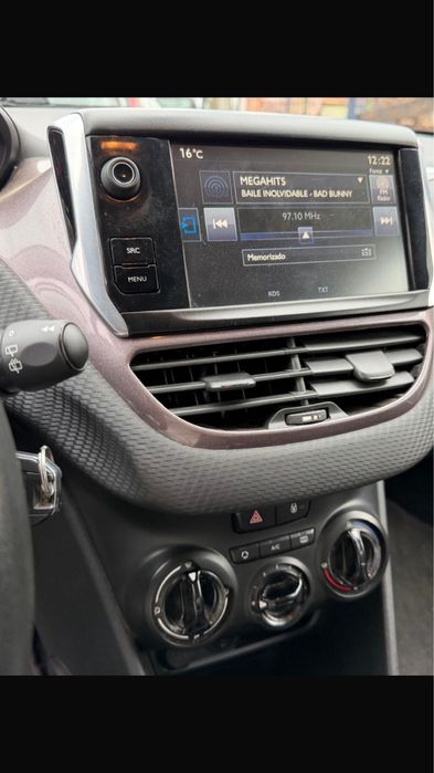 SUV Peugeot 2008 1.2 gasolina