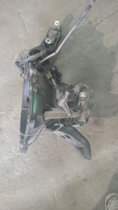 Caixa de velocidades Opel Corsa B 
Referência  F13