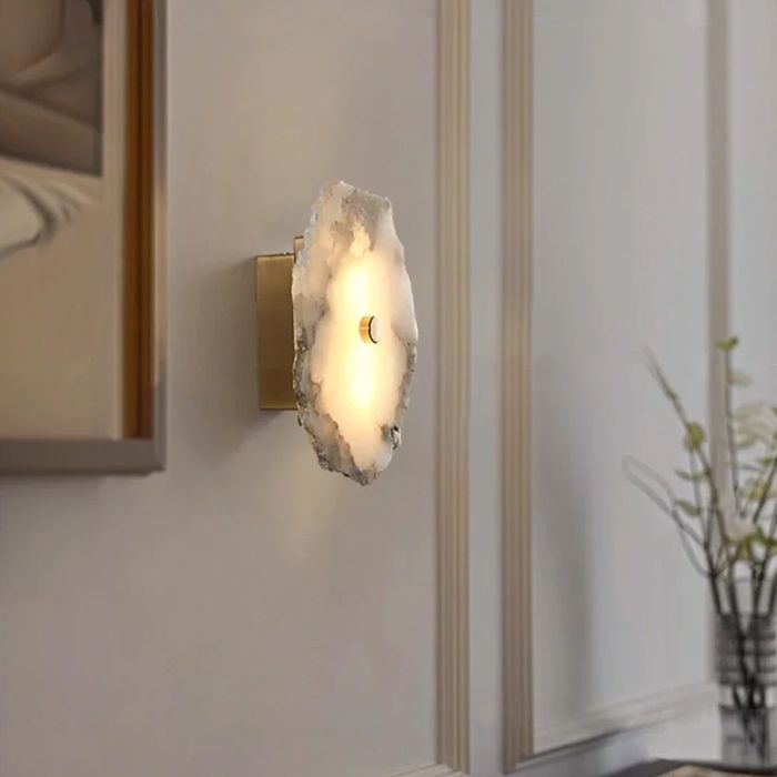 Бра дизайнерська зі мармурованими пластинами стильне бра настінне бра