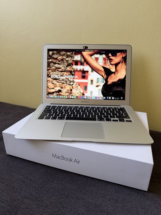 Macbook Air i5/8/512GB 2017r. + zasilacz + pudełko, idealny do pracy biurowej