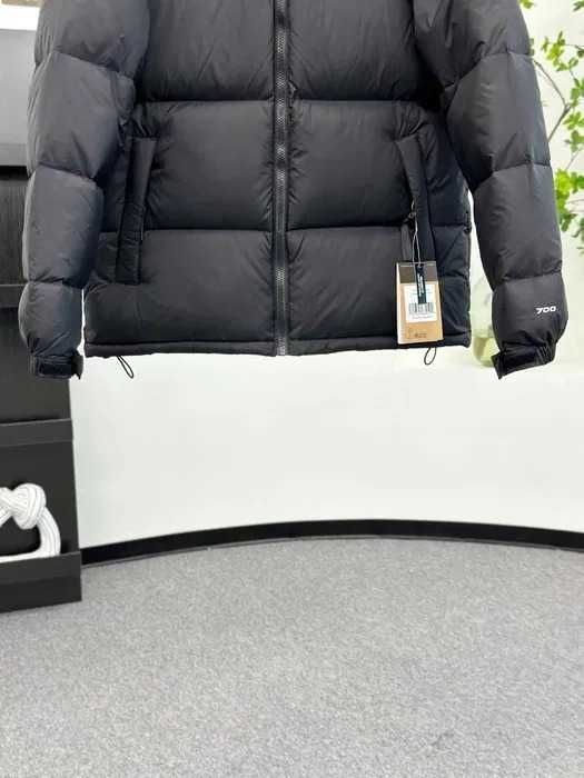The North Face Damskie 1996 Retro 700 Black Jacket R.L