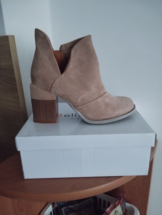 Botki nowe 39 r.