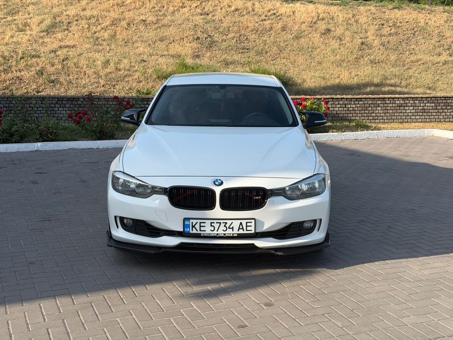 Продам BMW F30 Официальный авто